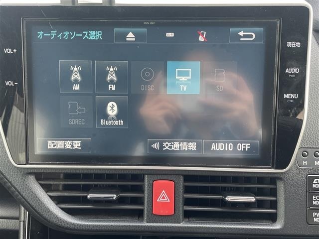 Toyota NOAH 2018 8309114-16