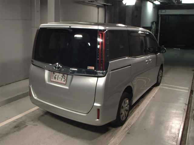 Toyota NOAH 2021 8309244-5