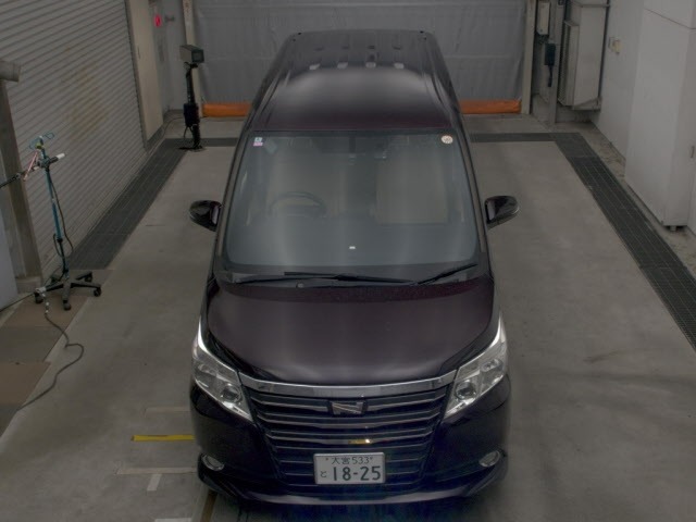 Toyota NOAH 2014 8309331-6