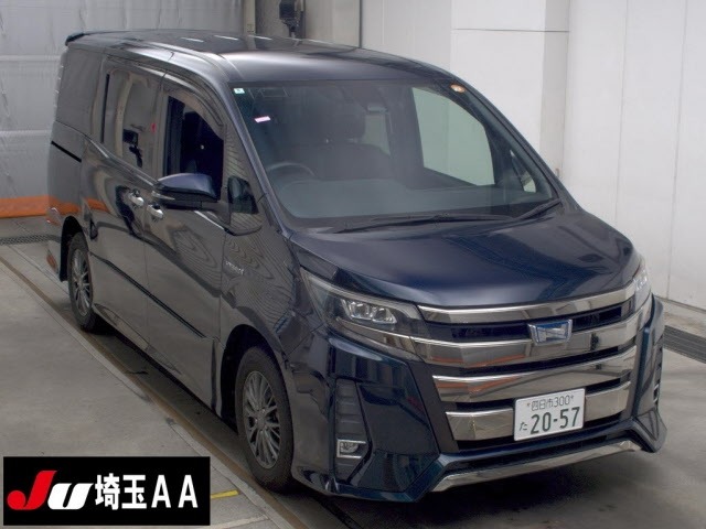 Toyota NOAH 2018 8309340-0
