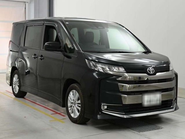 Toyota NOAH 2024 8309365-5