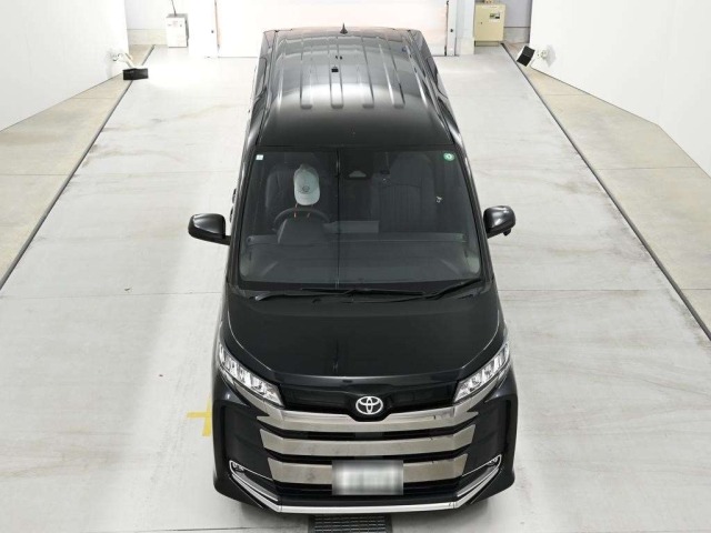 Toyota NOAH 2024 8309365-7
