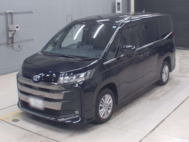 Toyota NOAH 2024 8309379-0