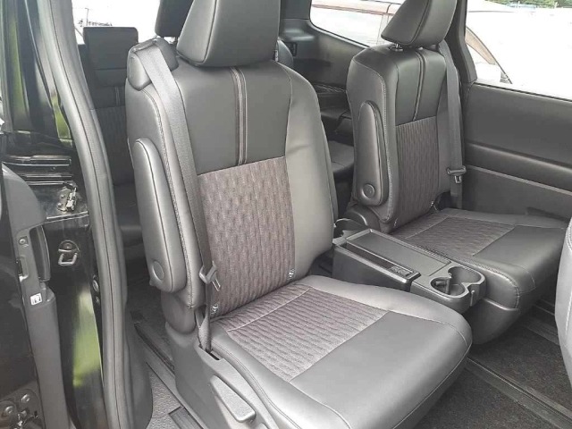 Toyota NOAH 2024 8309379-10
