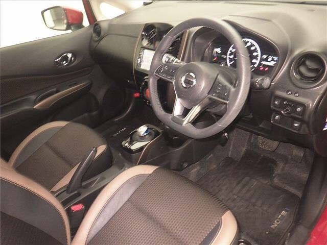 Nissan NOTE 2018 8321900-3