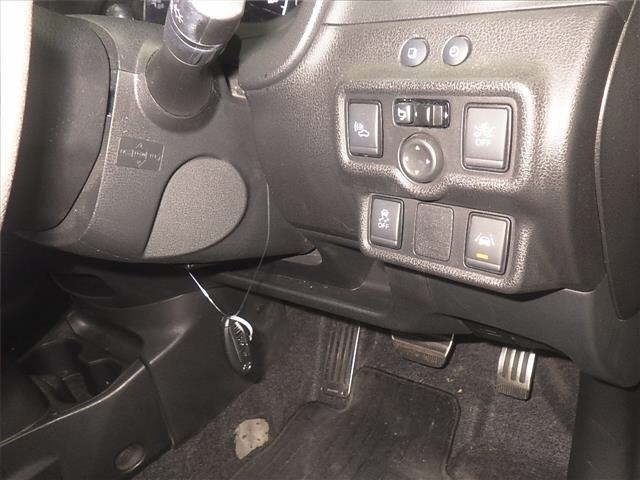 Nissan NOTE 2017 8321901-8