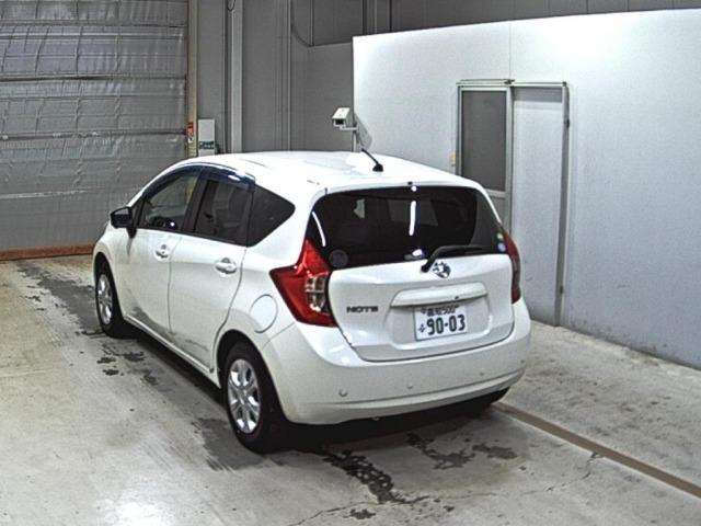 Nissan NOTE 2016 8321903-1
