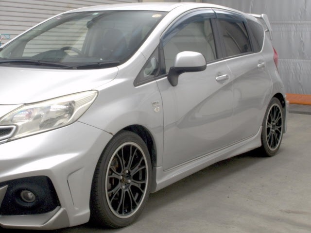 Nissan NOTE 2013 8321957-4