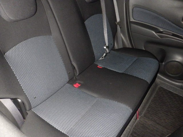 Nissan NOTE 2013 8321957-8