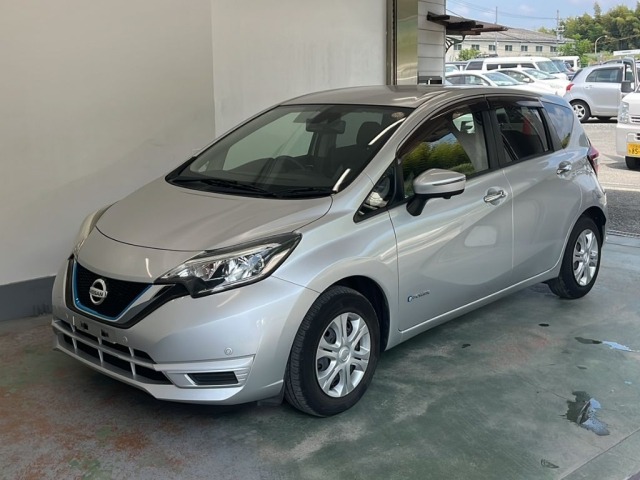Nissan NOTE 2016 8322036-0