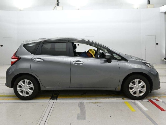 Nissan NOTE 2018 8322066-3