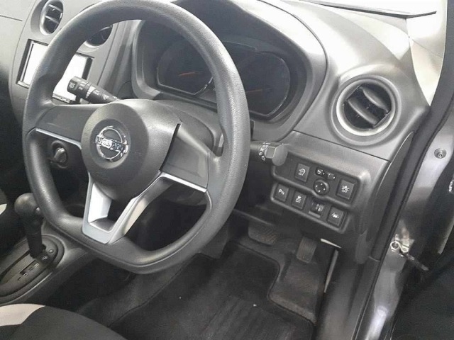 Nissan NOTE 2018 8322066-9