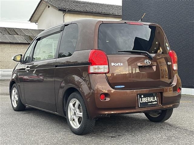 Toyota PORTE 2013 8312263-1