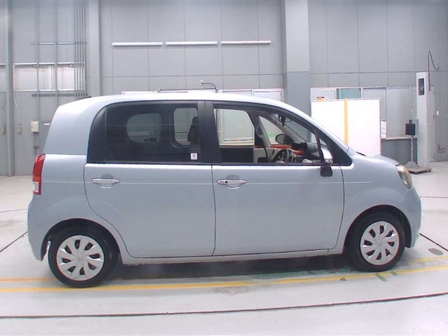 Toyota PORTE 2012 8312293-3