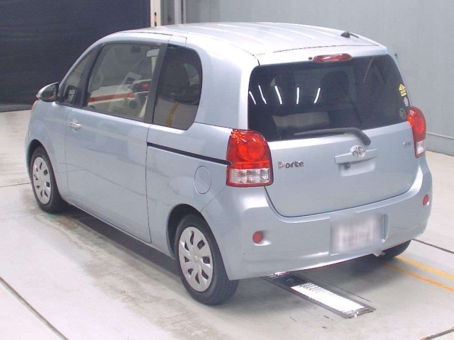 Toyota PORTE 2012 8312293-6