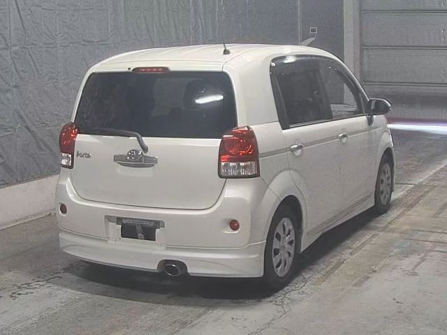 Toyota PORTE 2016 8312294-1