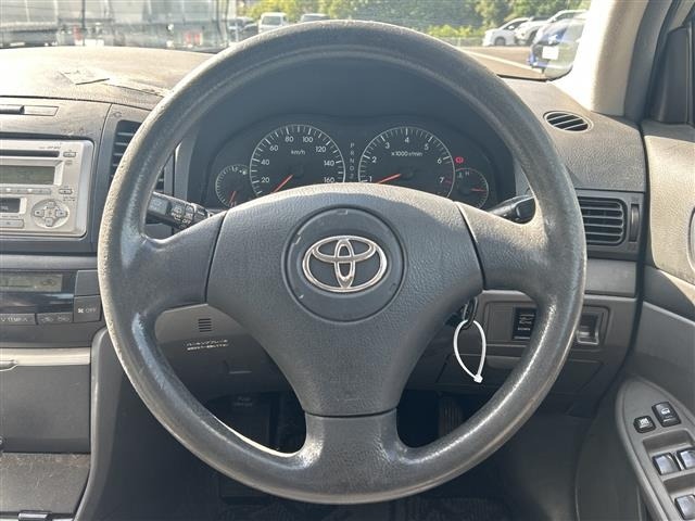 Toyota PREMIO 2003 8311193-1