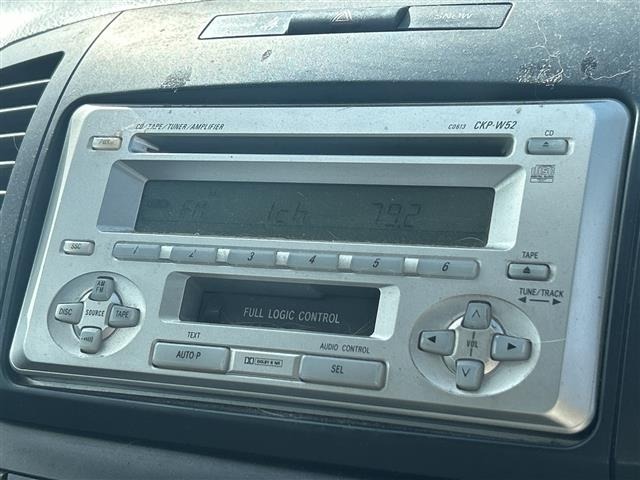 Toyota PREMIO 2003 8311193-2
