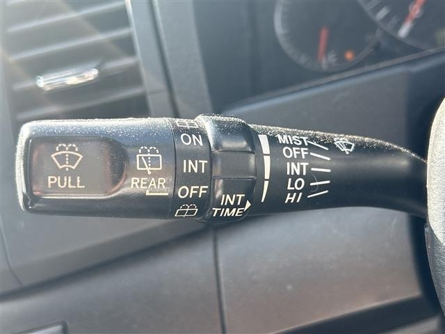 Toyota PREMIO 2003 8311193-3