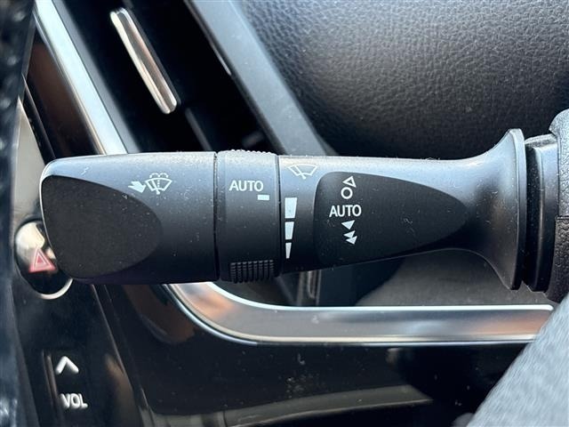 Toyota PRIUS PHV 2017 8310791-19