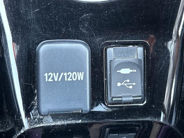 Toyota PRIUS PHV 2017 8310791-2