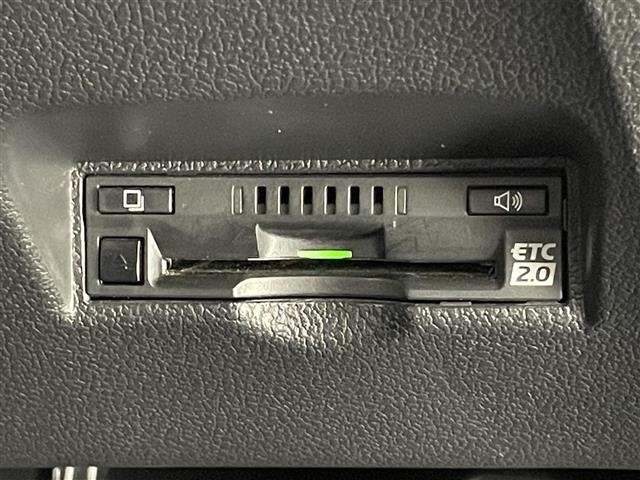 Toyota PRIUS PHV 2022 8310793-1