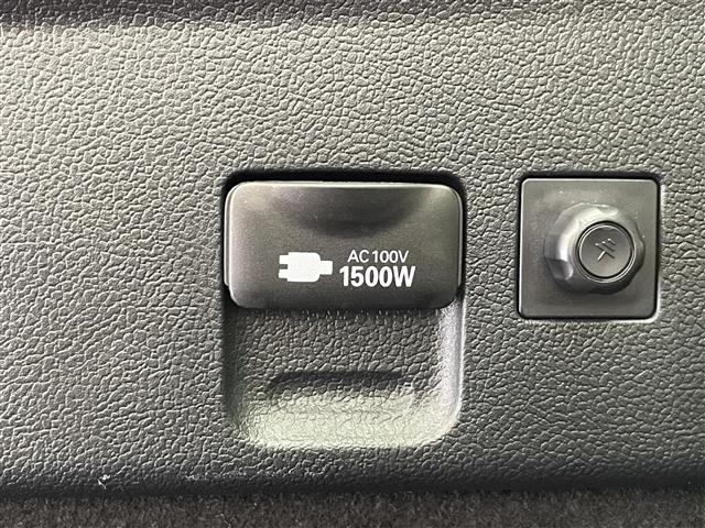 Toyota PRIUS PHV 2022 8310793-3