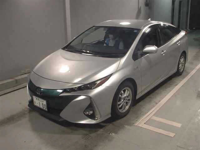 Toyota PRIUS PHV 2017 8310822-4