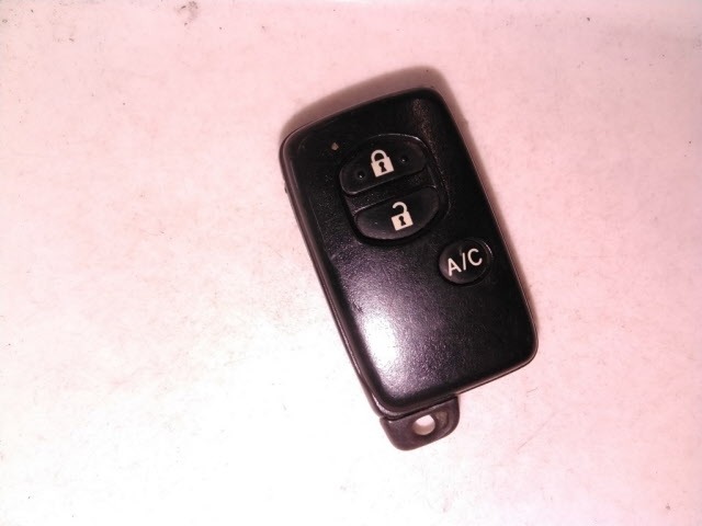 Toyota PRIUS PHV 2013 8310823-10