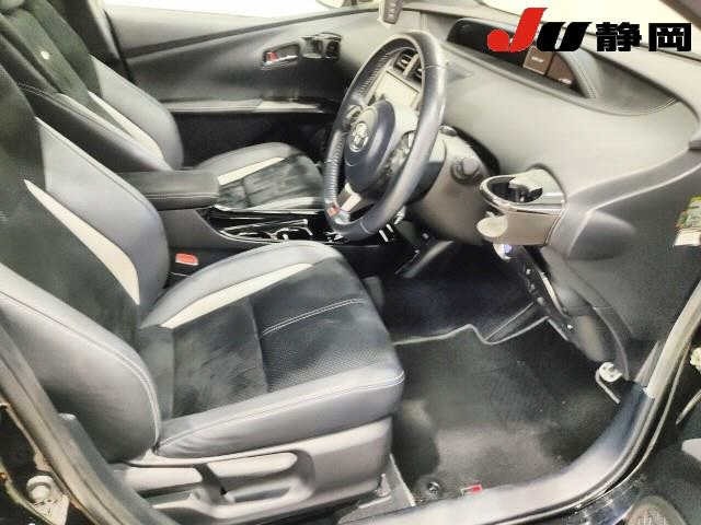 Toyota PRIUS PHV 2018 8310824-3