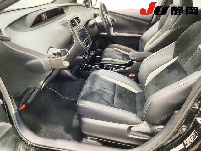 Toyota PRIUS PHV 2018 8310824-6