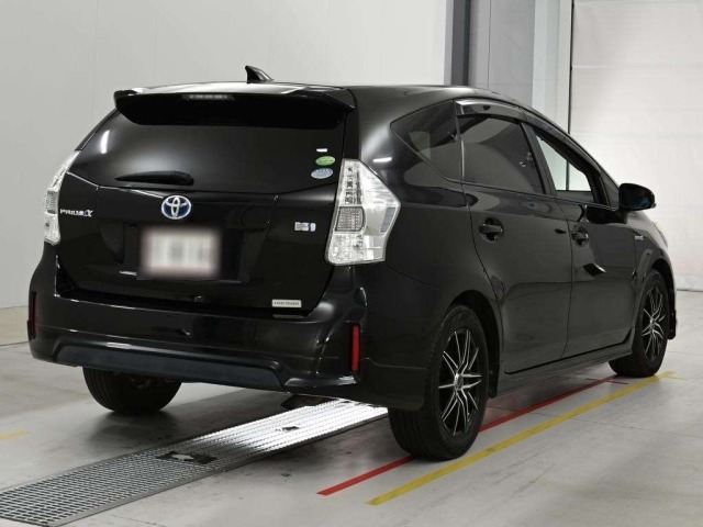 Toyota PRIUS 2013 8321431-1