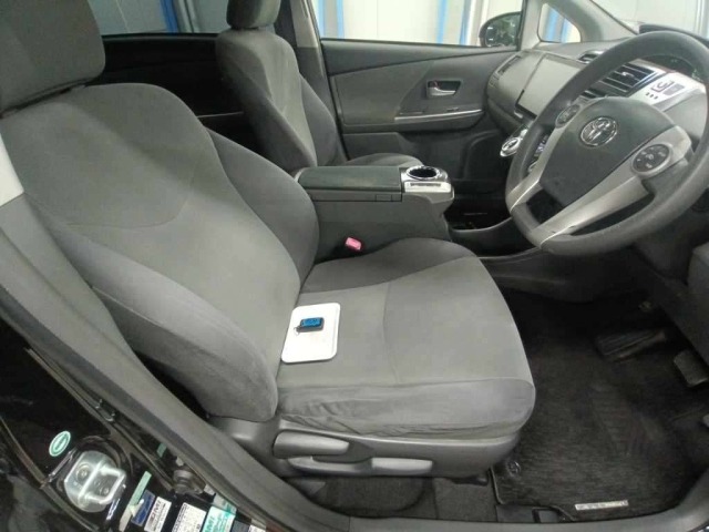 Toyota PRIUS 2013 8321431-10