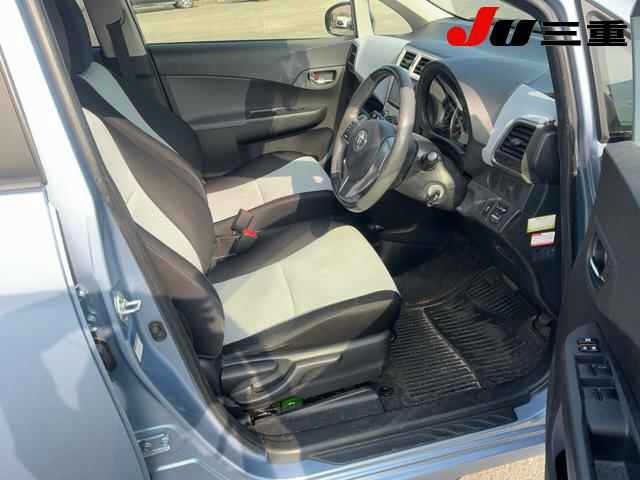 Toyota RACTIS 2013 8321846-4