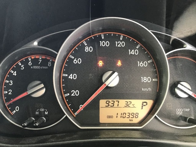 Toyota RACTIS 2011 8321847-8