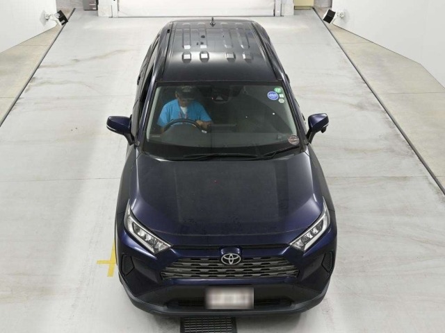 Toyota RAV4 2023 8321193-7