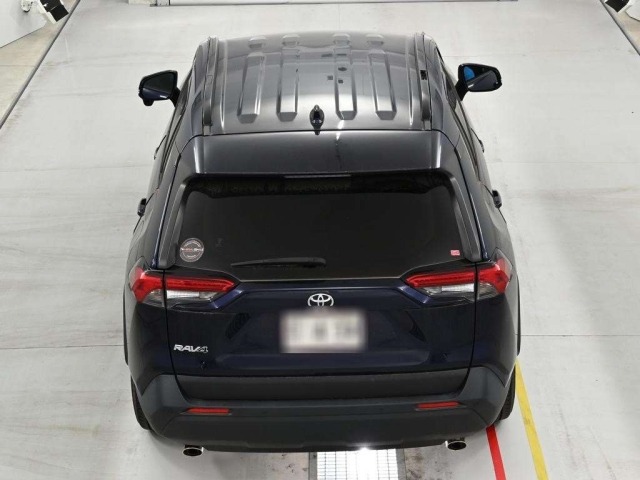 Toyota RAV4 2023 8321193-8