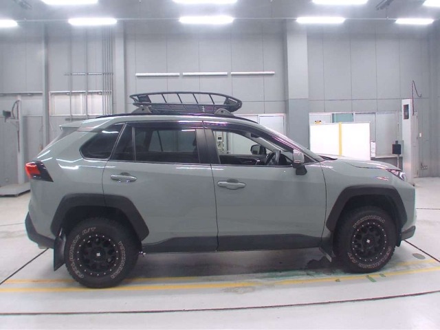 Toyota RAV4 2020 8321203-3