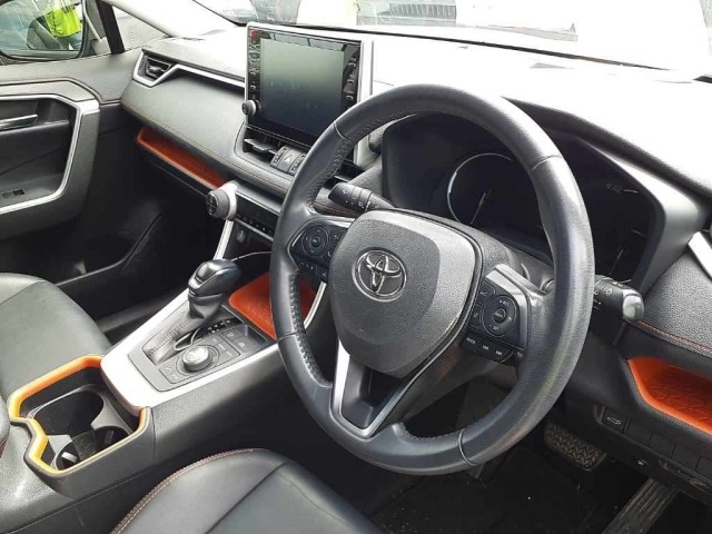 Toyota RAV4 2020 8321203-7