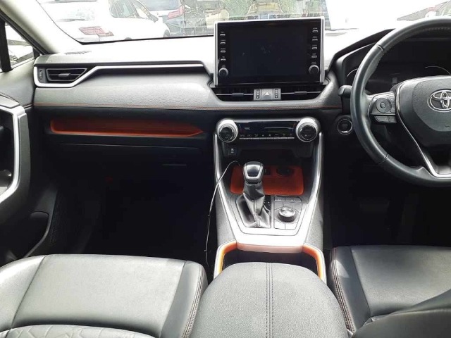 Toyota RAV4 2020 8321203-9