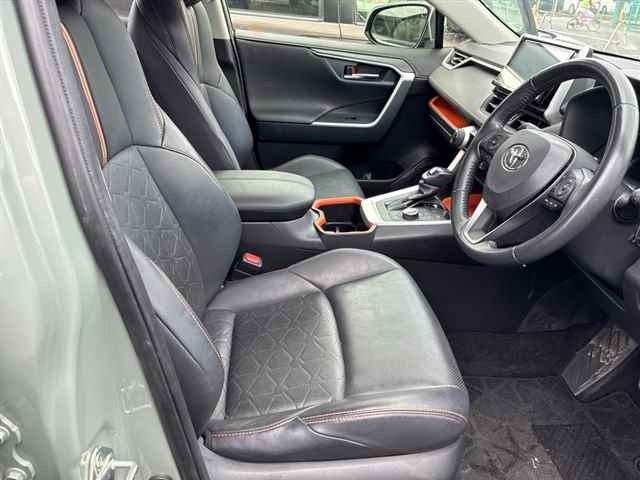 Toyota RAV4 2022 8321216-7