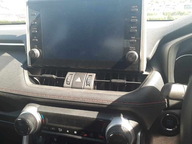 Toyota RAV4 2022 8321252-12