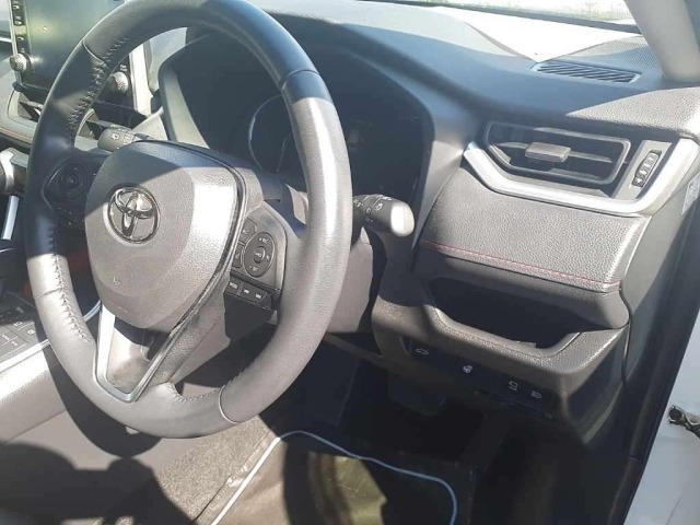 Toyota RAV4 2022 8321252-9