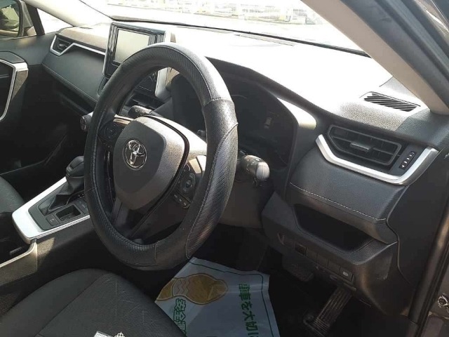 Toyota RAV4 2022 8321265-9