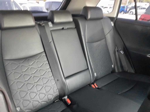 Toyota RAV4 2020 8321269-11