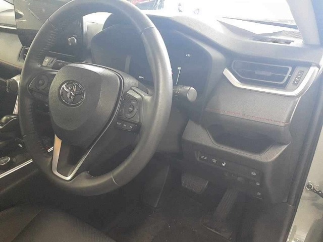 Toyota RAV4 2023 8321273-9