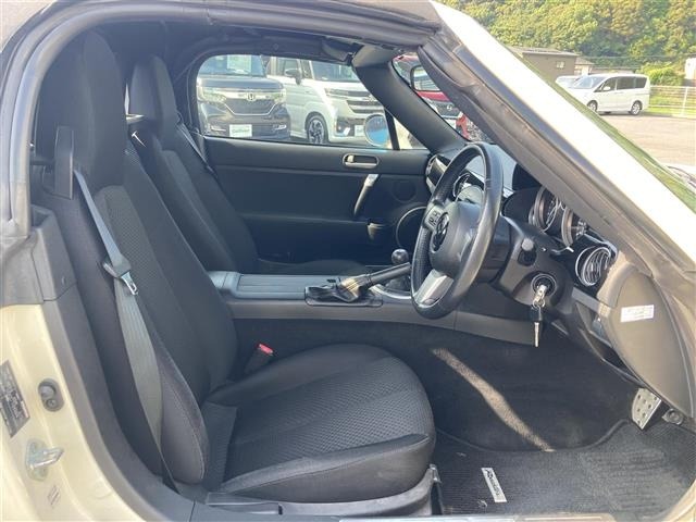 Mazda ROADSTER 2005 8319030-4