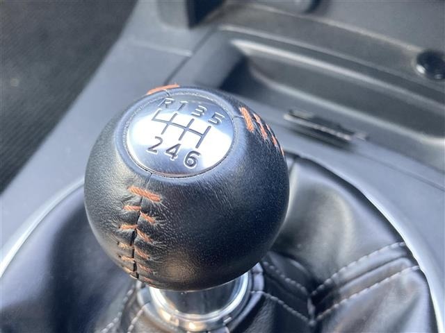 Mazda ROADSTER 2005 8319030-8