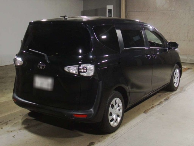 Toyota SIENTA 2017 8320539-1