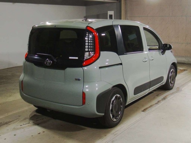 Toyota SIENTA 2023 8320541-1